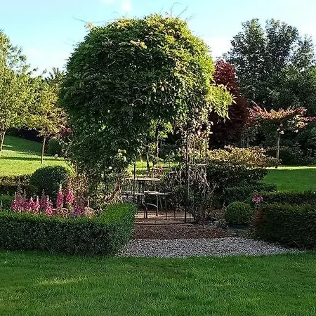 Le Clos Des Marronniers 펜션